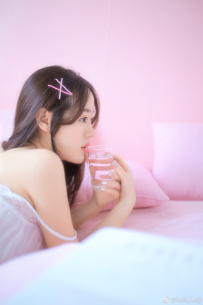 张筱雨人体图片